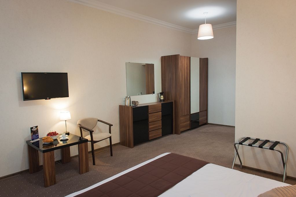 Noname Hotel Odessa Quarto foto