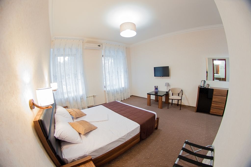 Noname Hotel Odessa Quarto foto