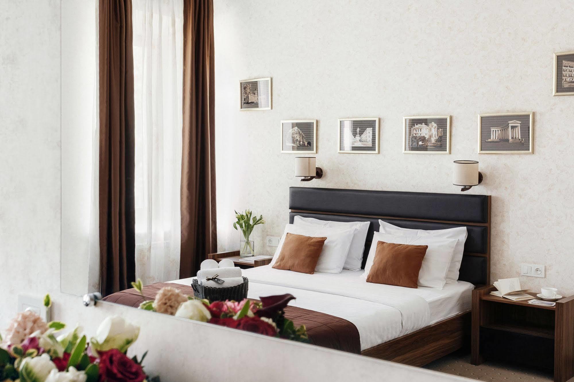 Noname Hotel Odessa Exterior foto